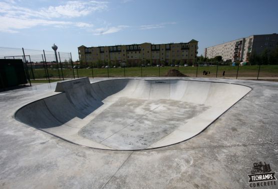 Konkreter Skatepark in Wolsztyn polen