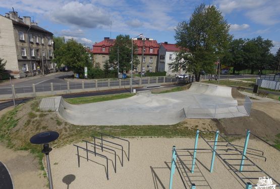 Beton Skatepark in der Industrie - Erweiterung