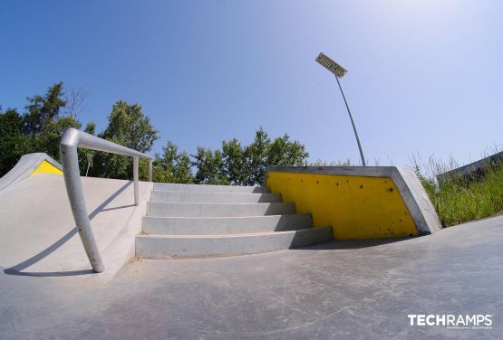 Parc à bestiaux en béton - Brzesko