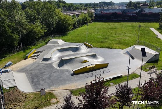 Concrete skatepark - Brzesko