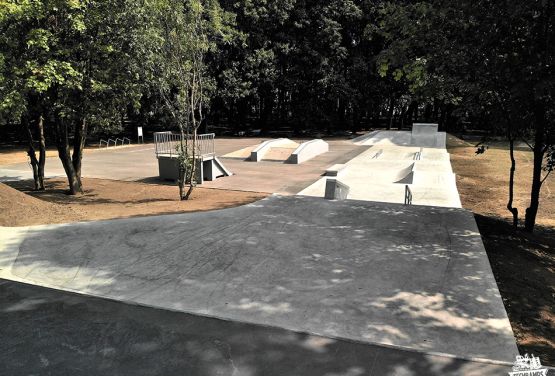 Skatepark en Kopernik Parque