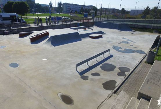 betonowe elementy skateparku Gdańsk